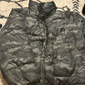 Old navy Camo puff jacket